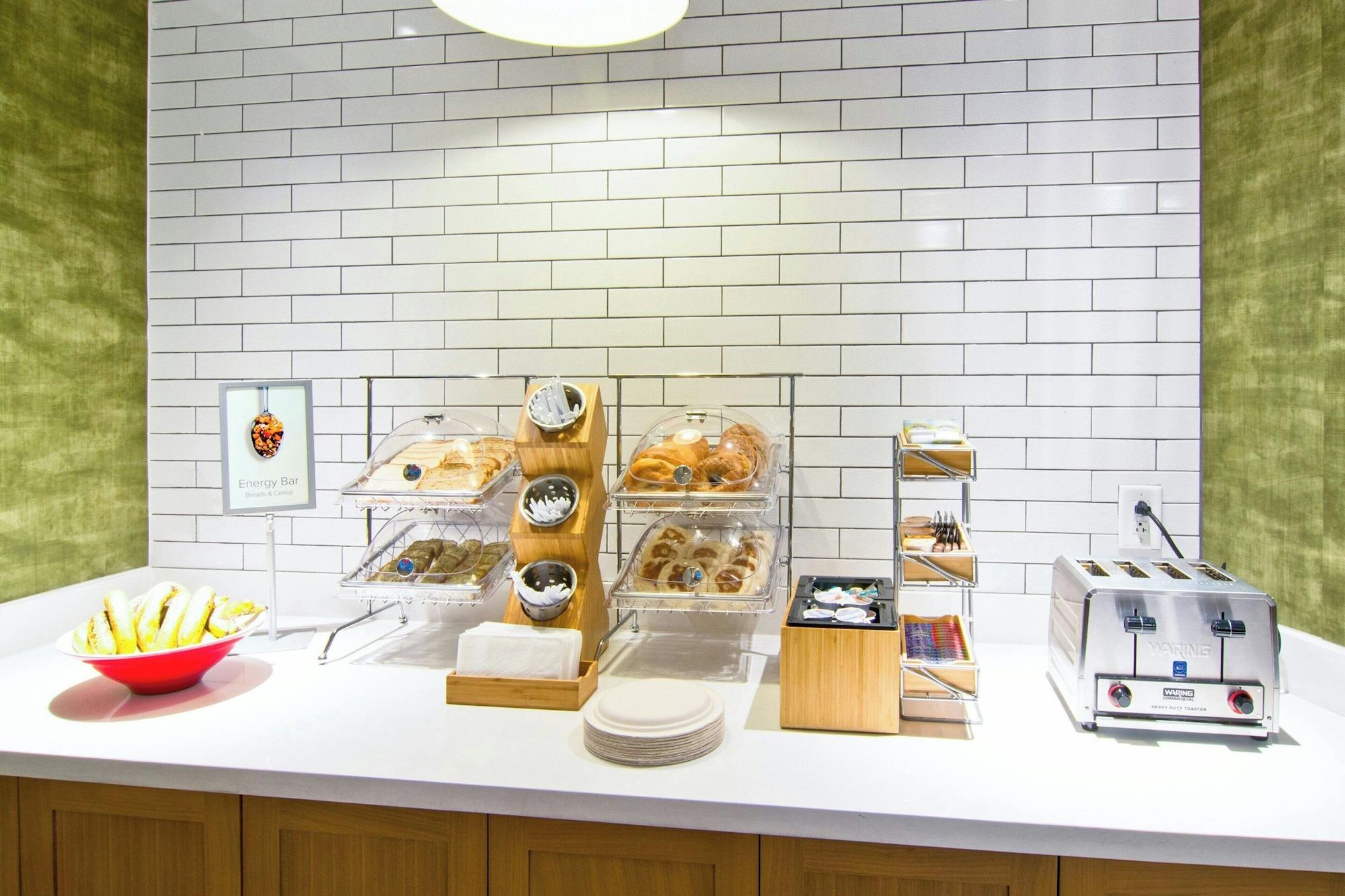 Restaurant Fairfield Inn & Suites by Marriott Nashville Airport