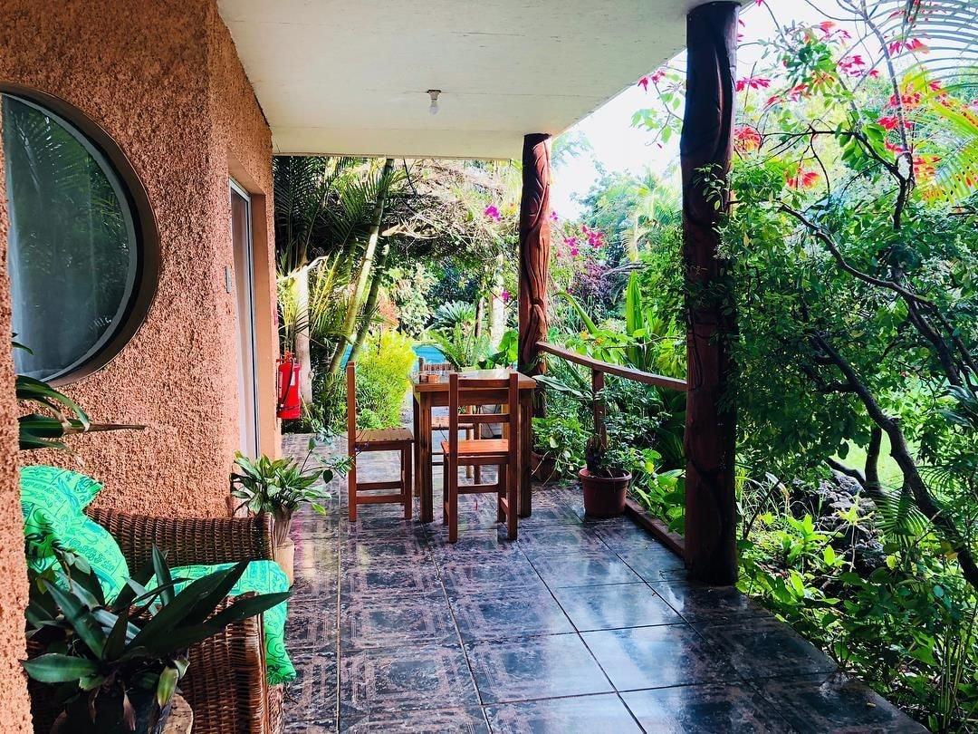 Varios Hotel Taina Rapa Nui