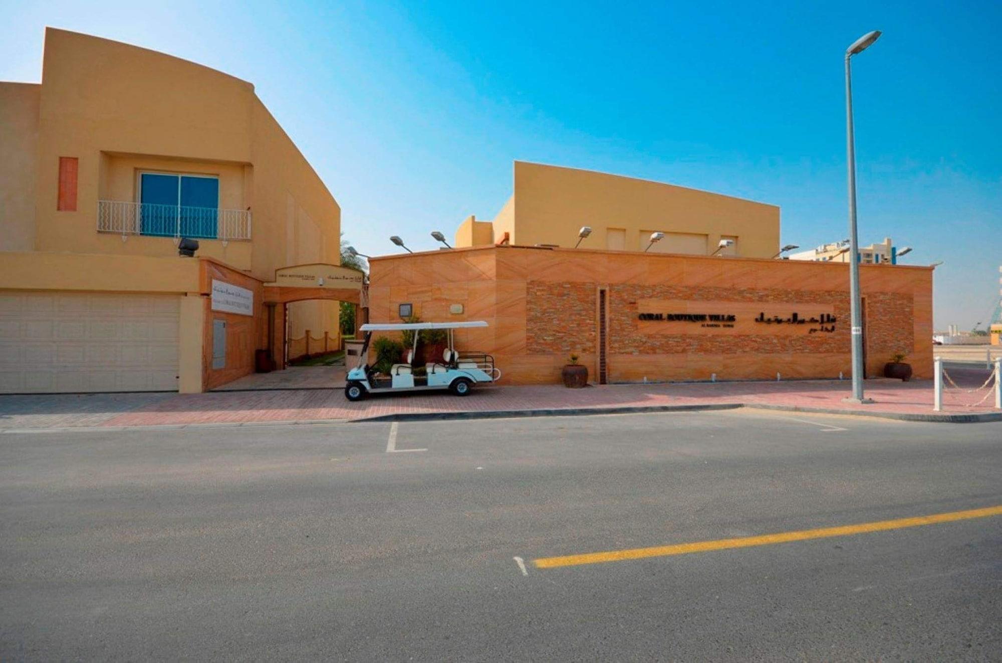 Vista Exterior Coral Boutique Villas