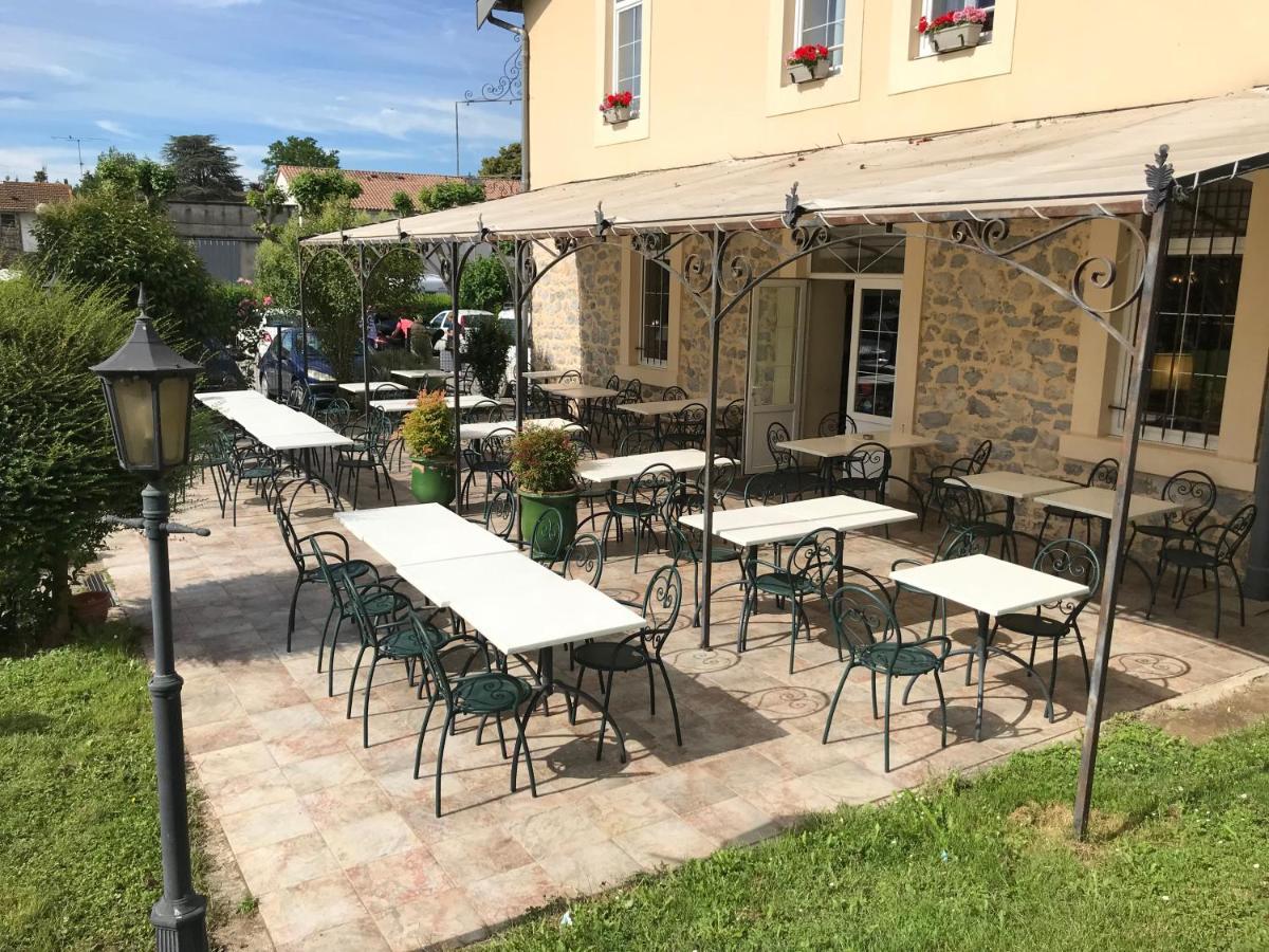 Vista Exterior Logis Hôtel les Minotiers