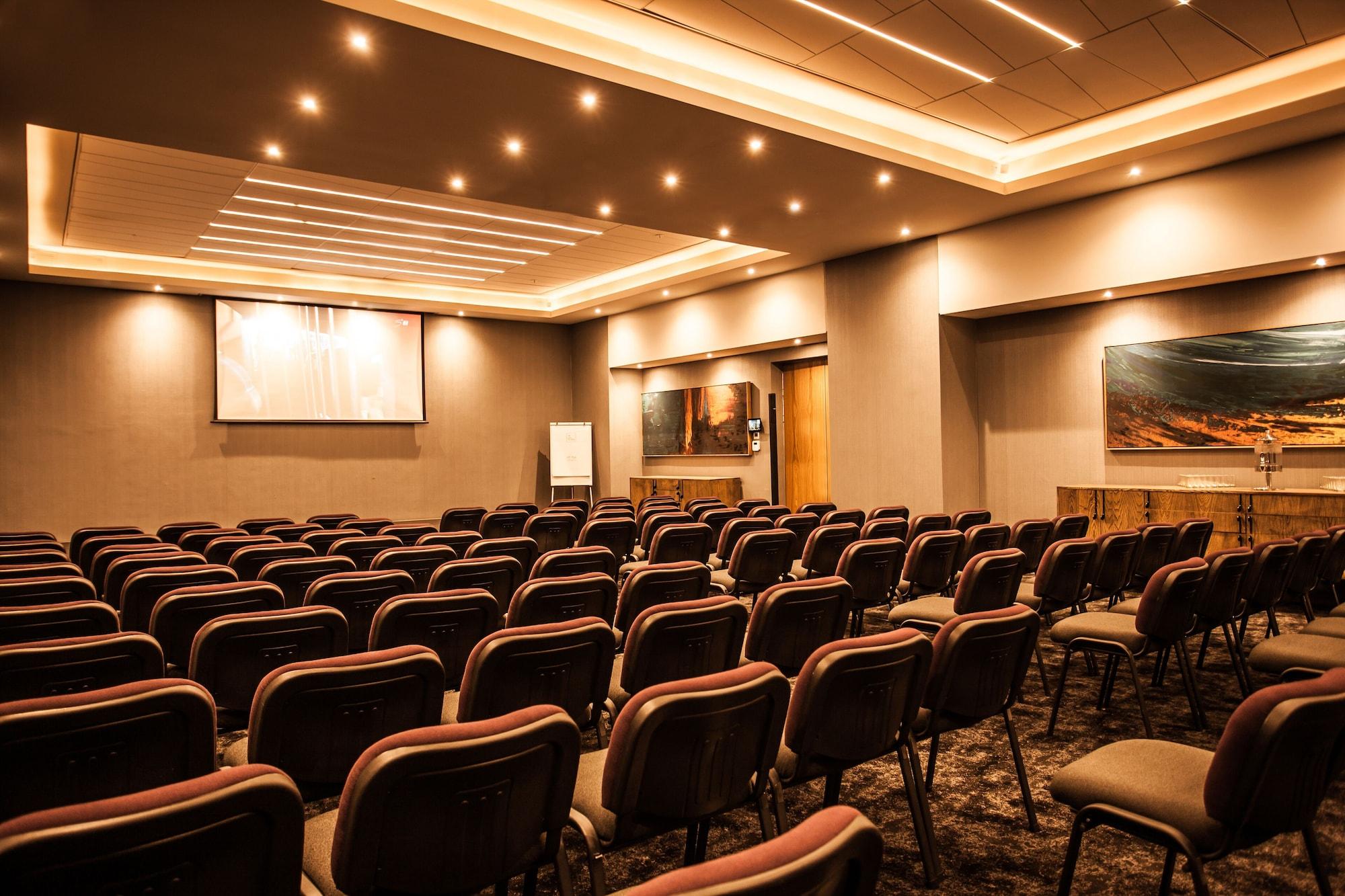 Sala de Reuniones Stayeasy Cape Town City Bowl