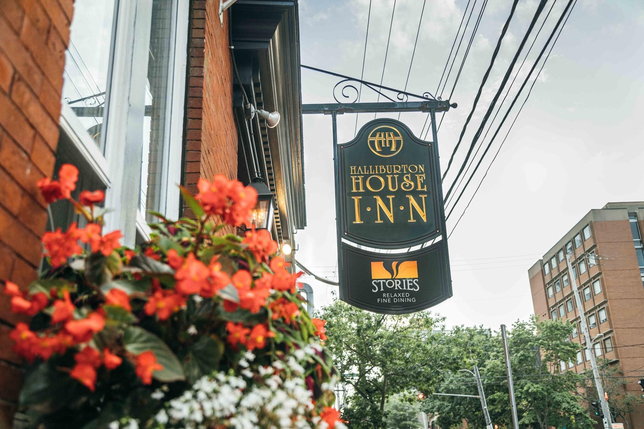 Vista Exterior The Halliburton