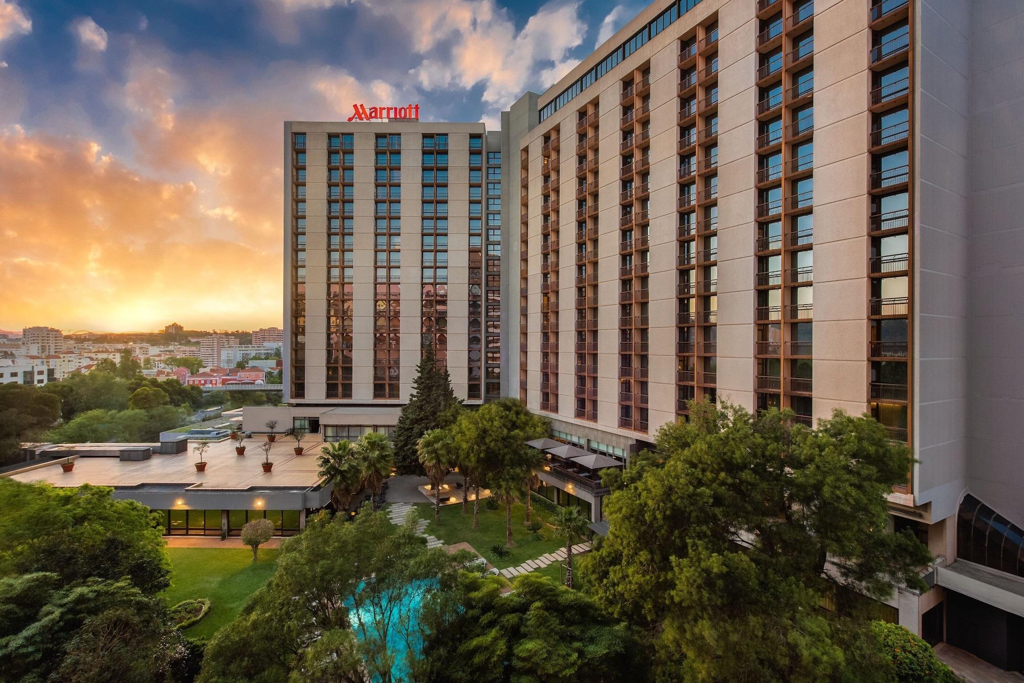 Vista Exterior Lisbon Marriott Hotel