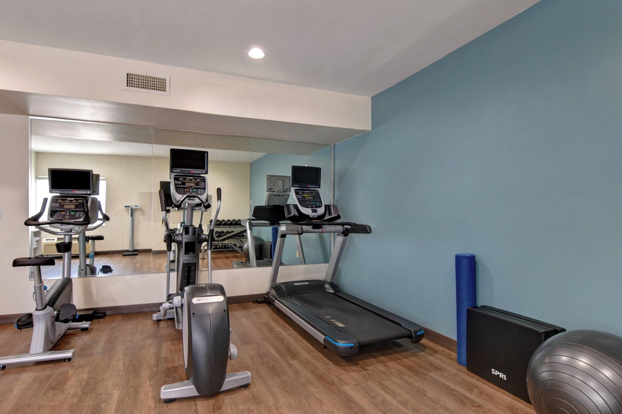 Gimnasio Holiday Inn Express Hotel & Suites Anderson-I-85 by IHG