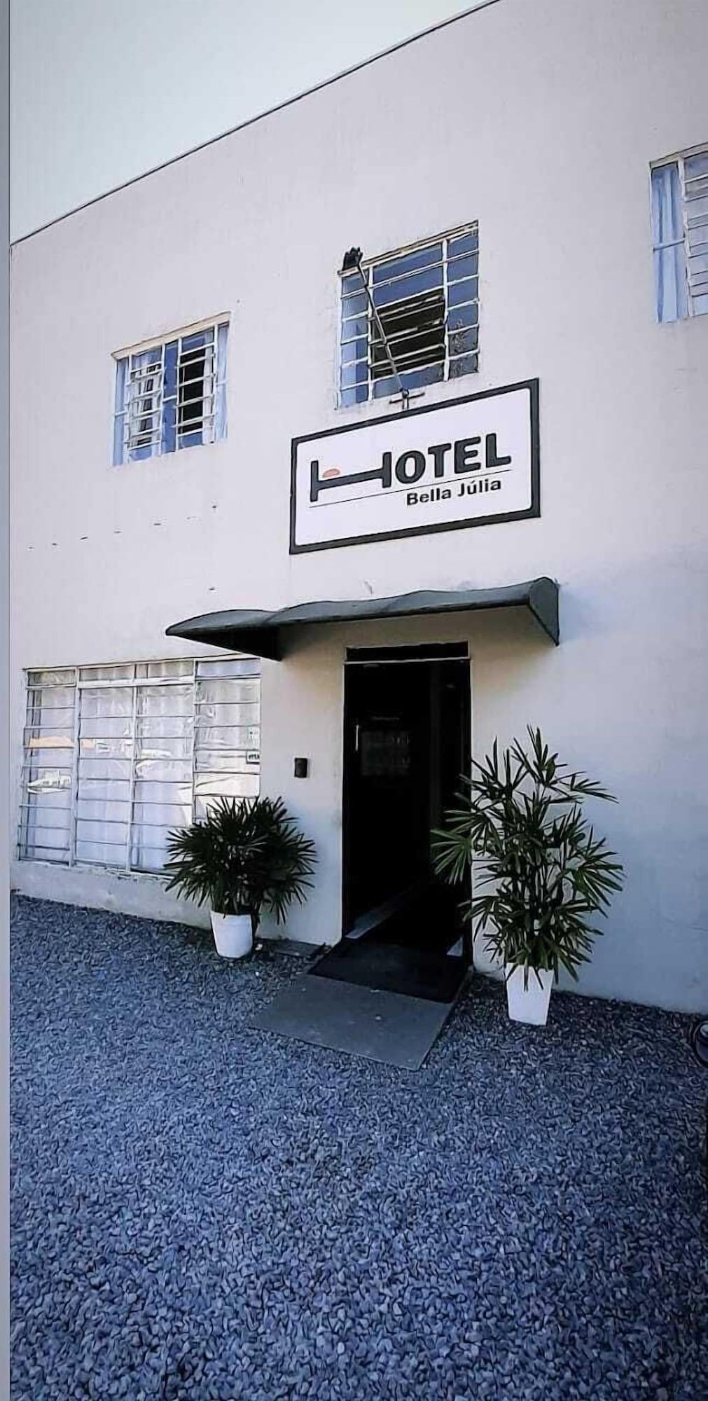 Varios Hotel Bella Júlia