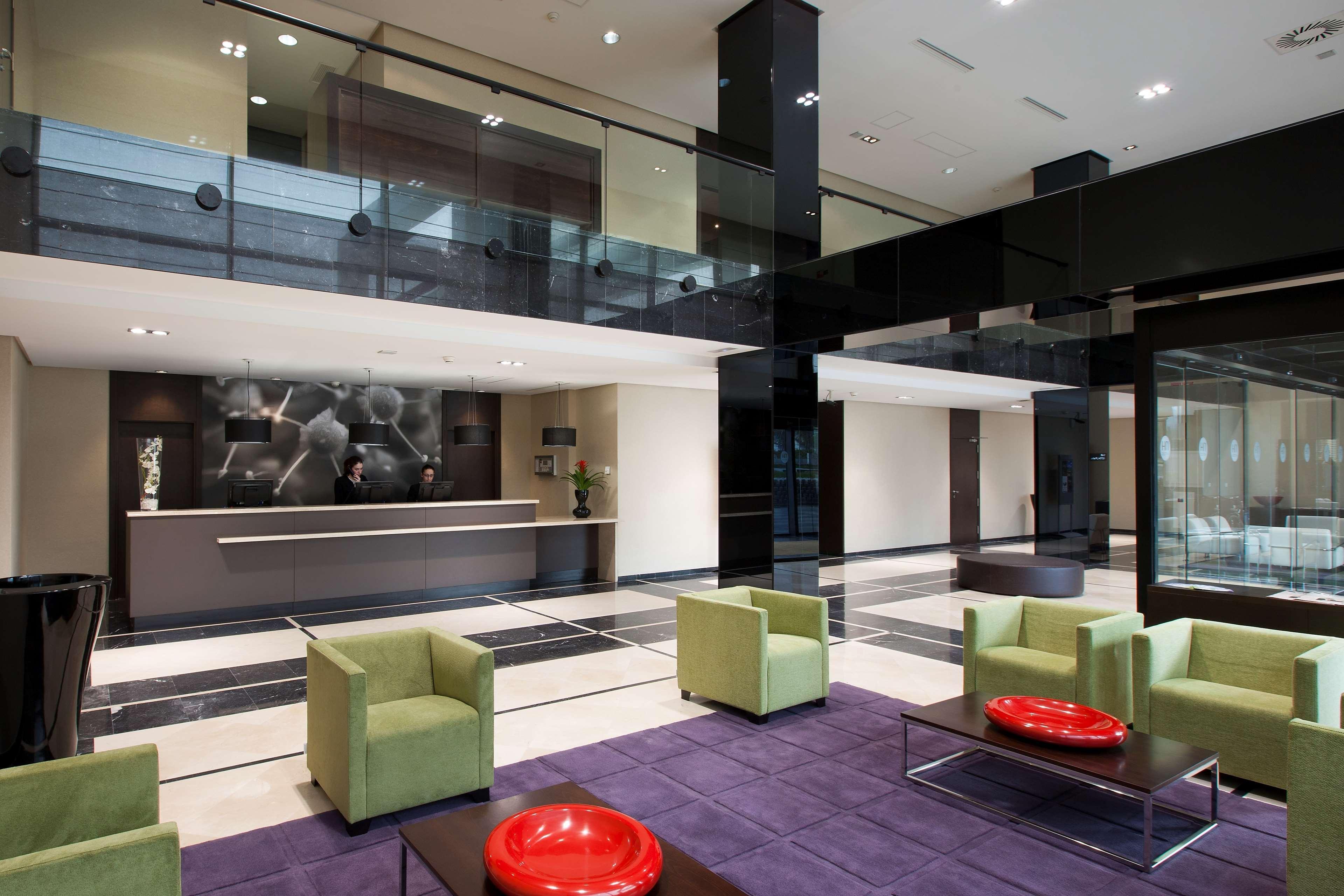 Vista Lobby NH Madrid Ribera del Manzanares