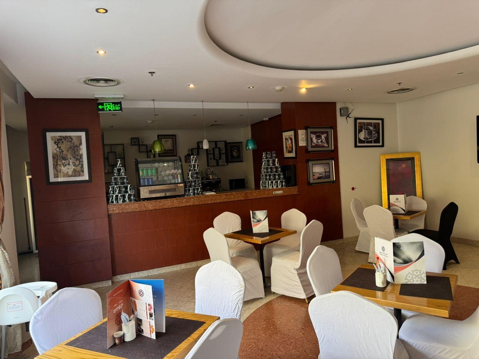 Bar/Salón Mayon Hotel