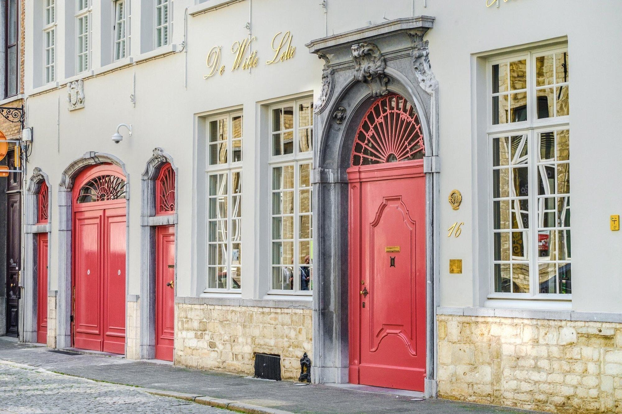 Vista Exterior Hotel De Witte Lelie