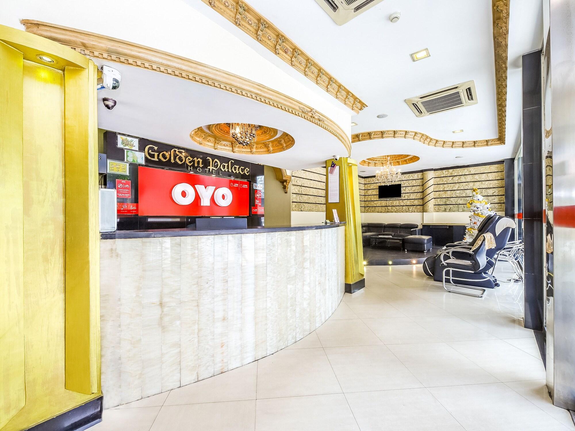 Vista Lobby OYO 108 Golden Palace Hotel