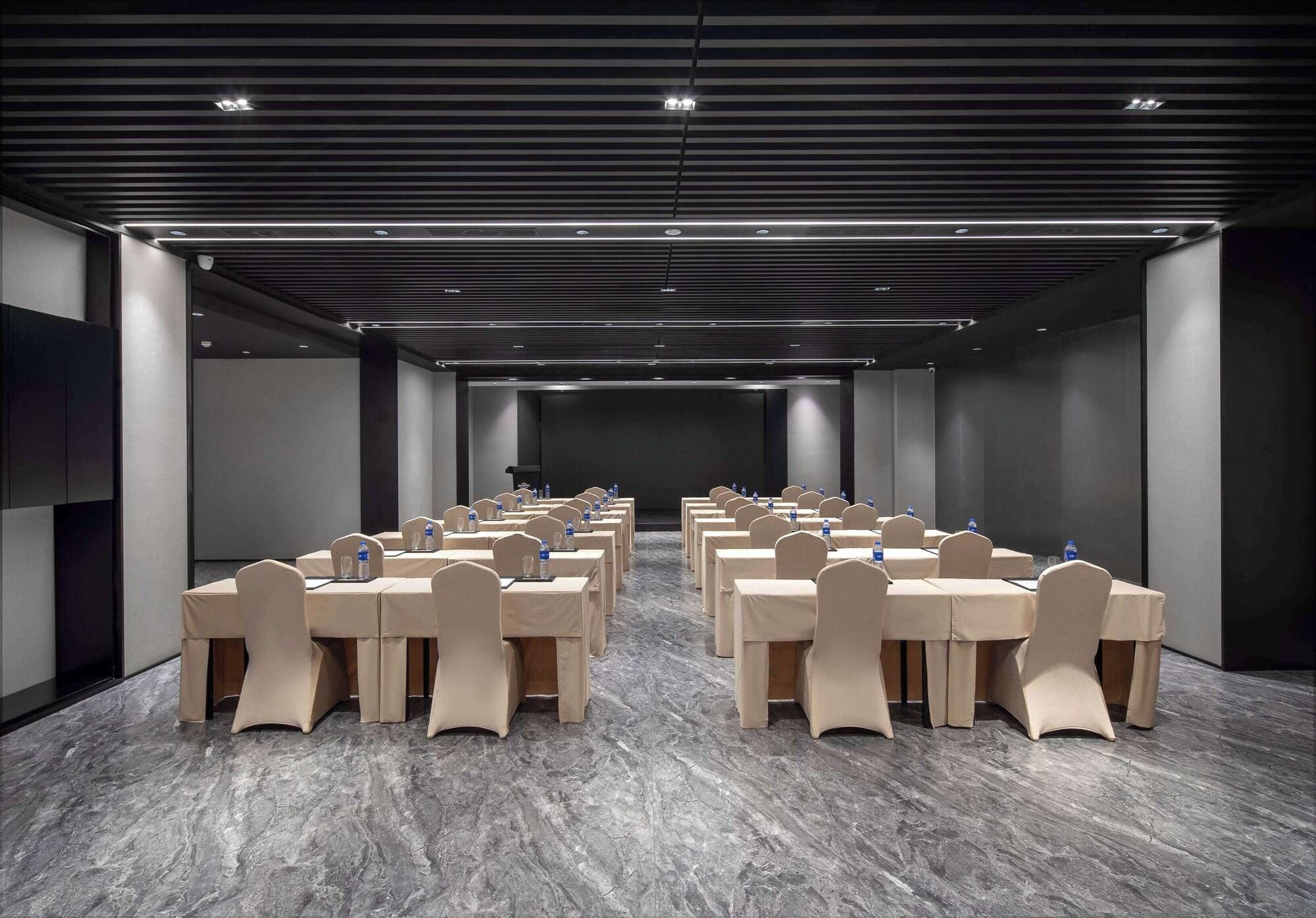 Sala de Reuniones Microtel by Wyndham Tianjin Hedong