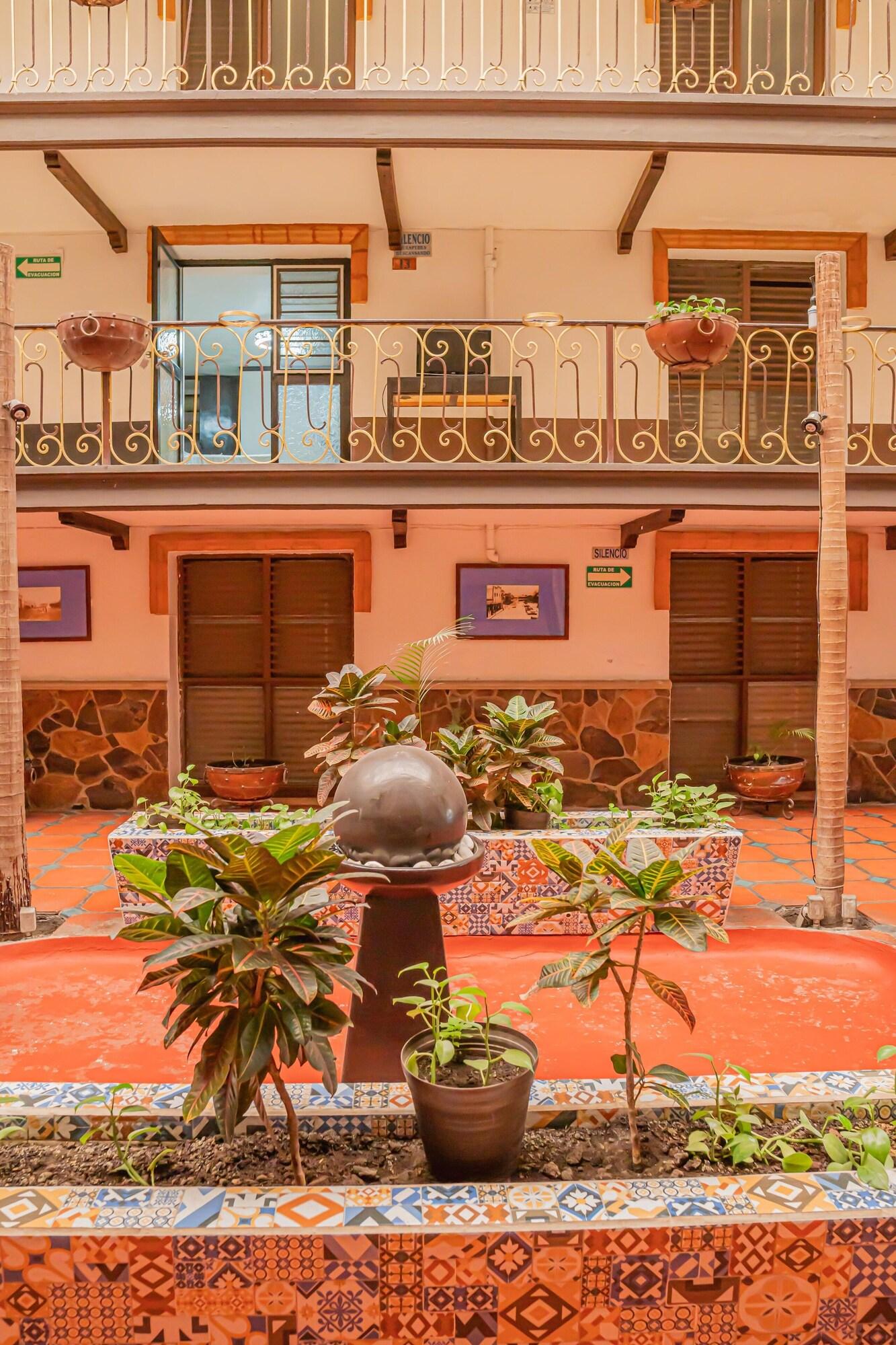 Varios Hotel Zapotlan