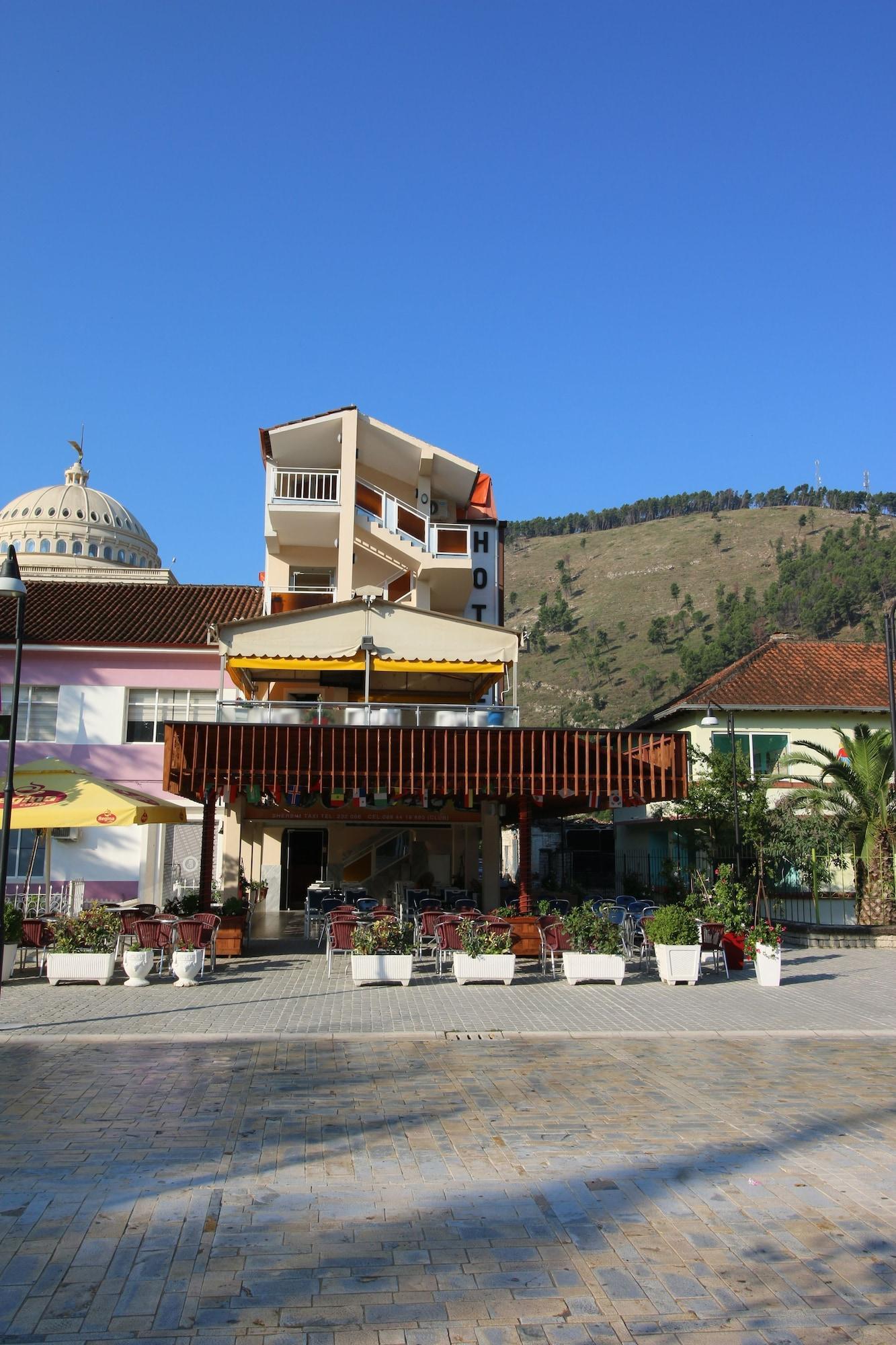 Vista Exterior Hotel Orestiada