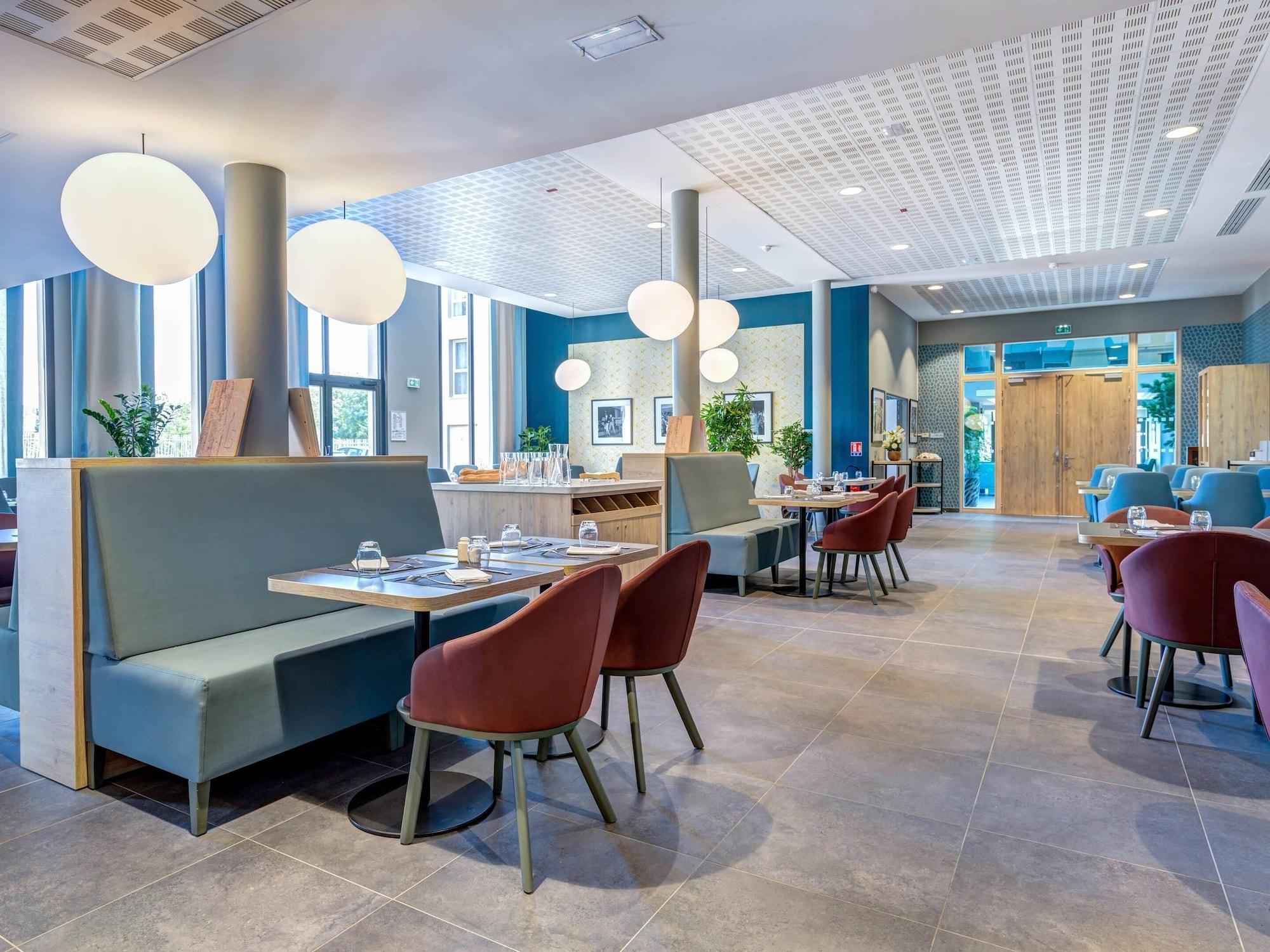 Restaurant Quality Aparthotel Morangis Orly