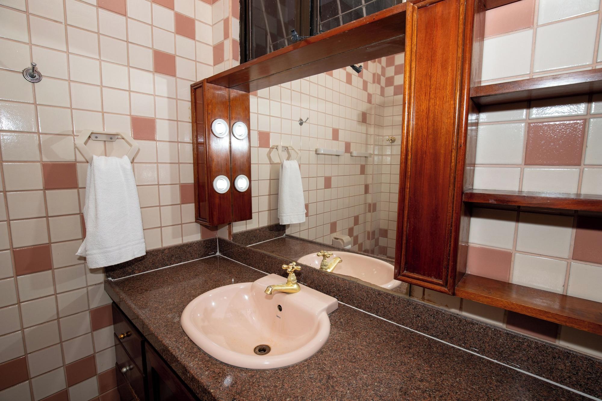 Equipamiento de Habitación Mendes Residence