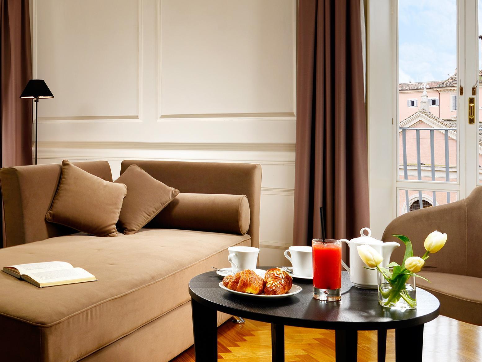 Vista Exterior Splendor Suite Rome - Suites and Apartments