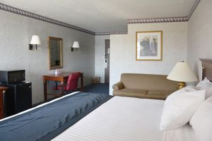 Alojamiento - Travelodge by Wyndham Milwaukee
