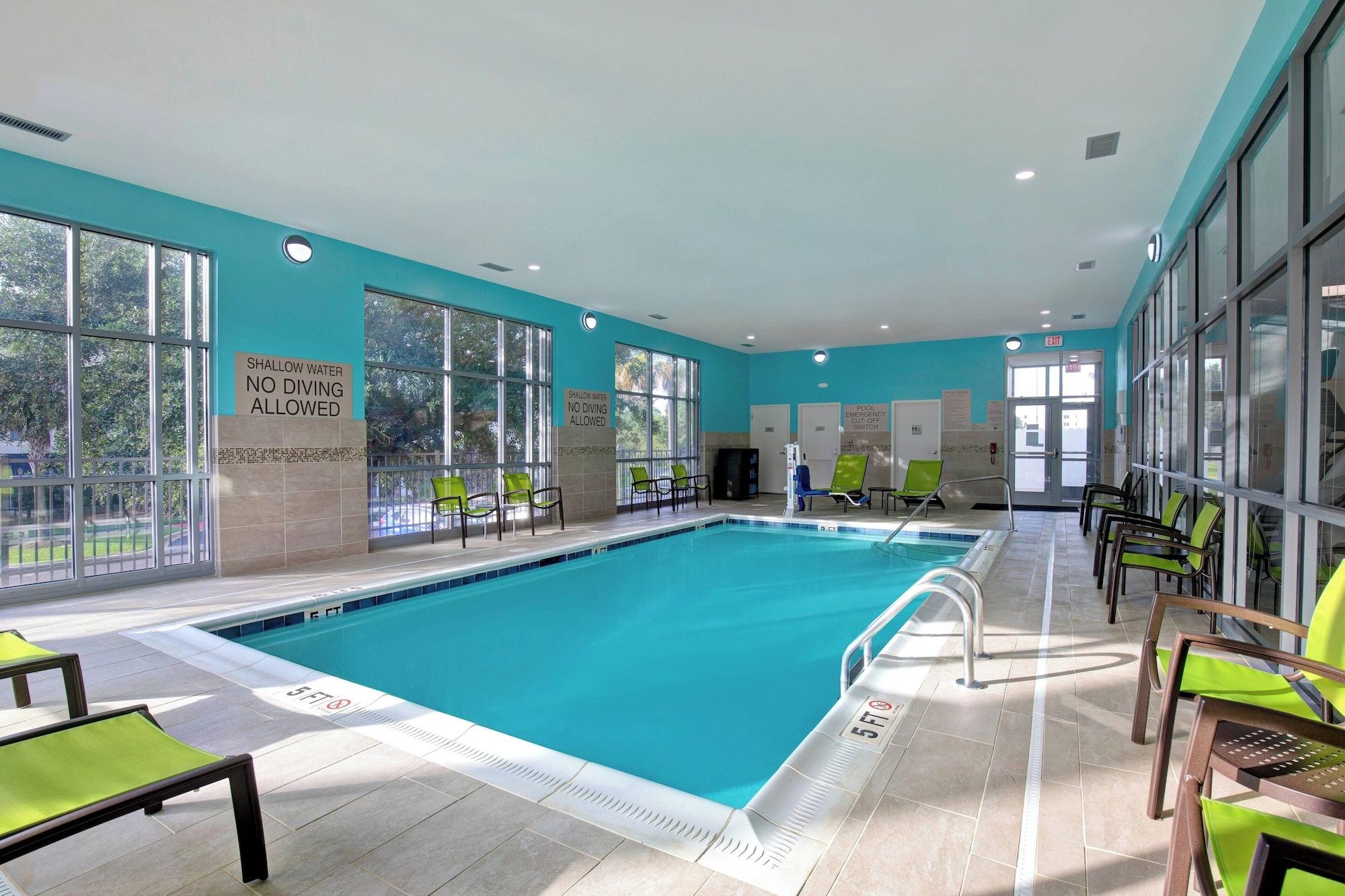 Vista Piscina SpringHill Suites by Marriott Orangeburg