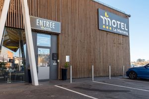 Alojamiento - Le Merceny Motel