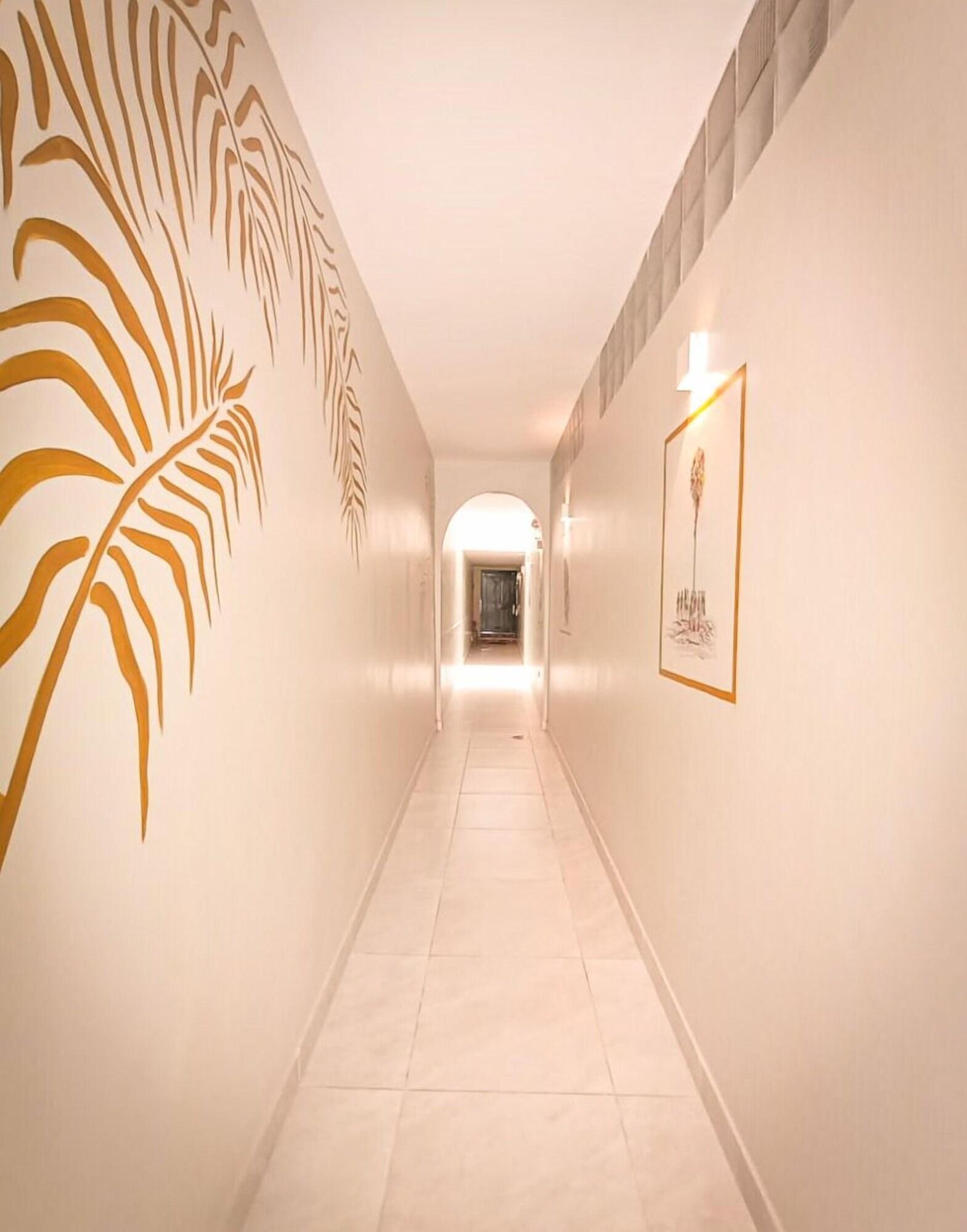 Vista Lobby La Quinta Loft Apartments