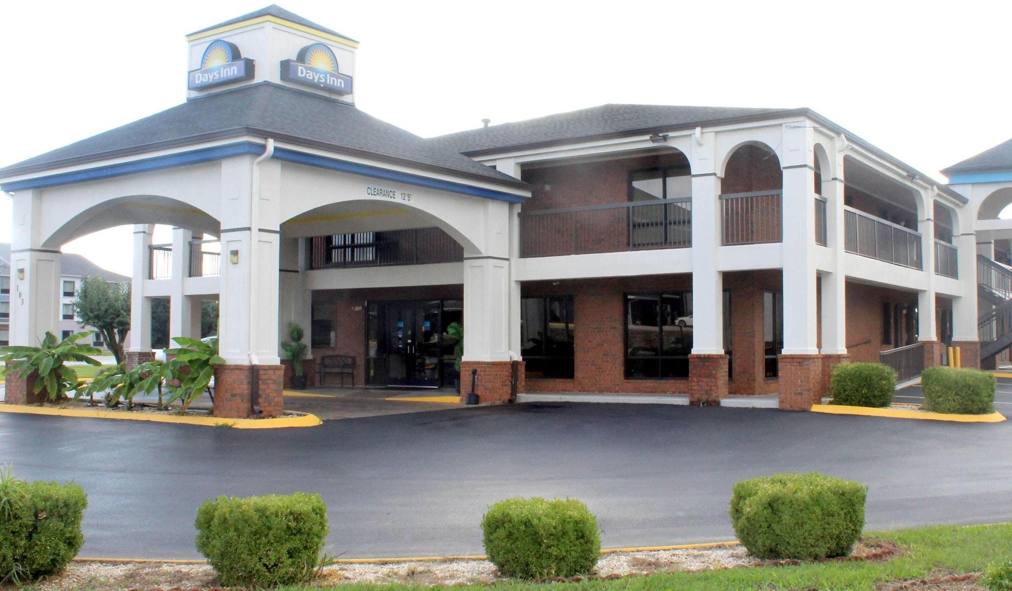 Varios Days Inn by Wyndham Franklin