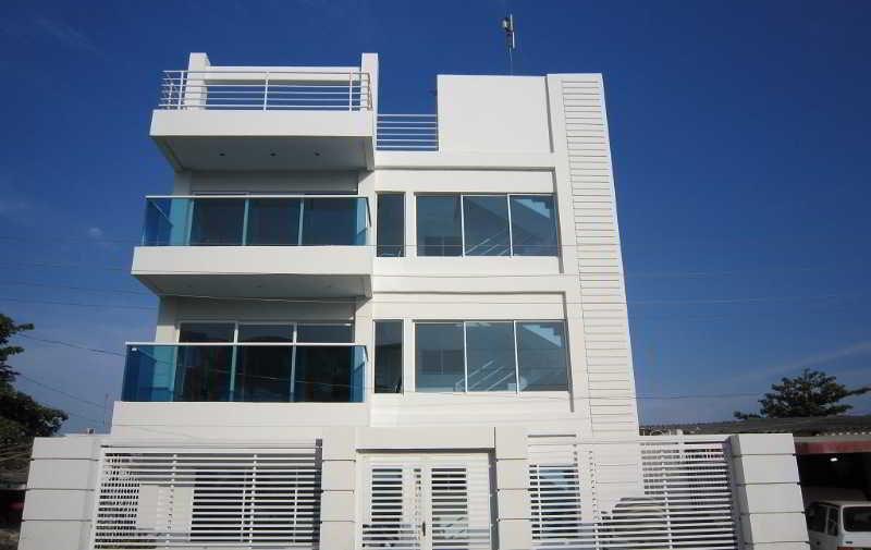 Vista Exterior Hotel Valmar