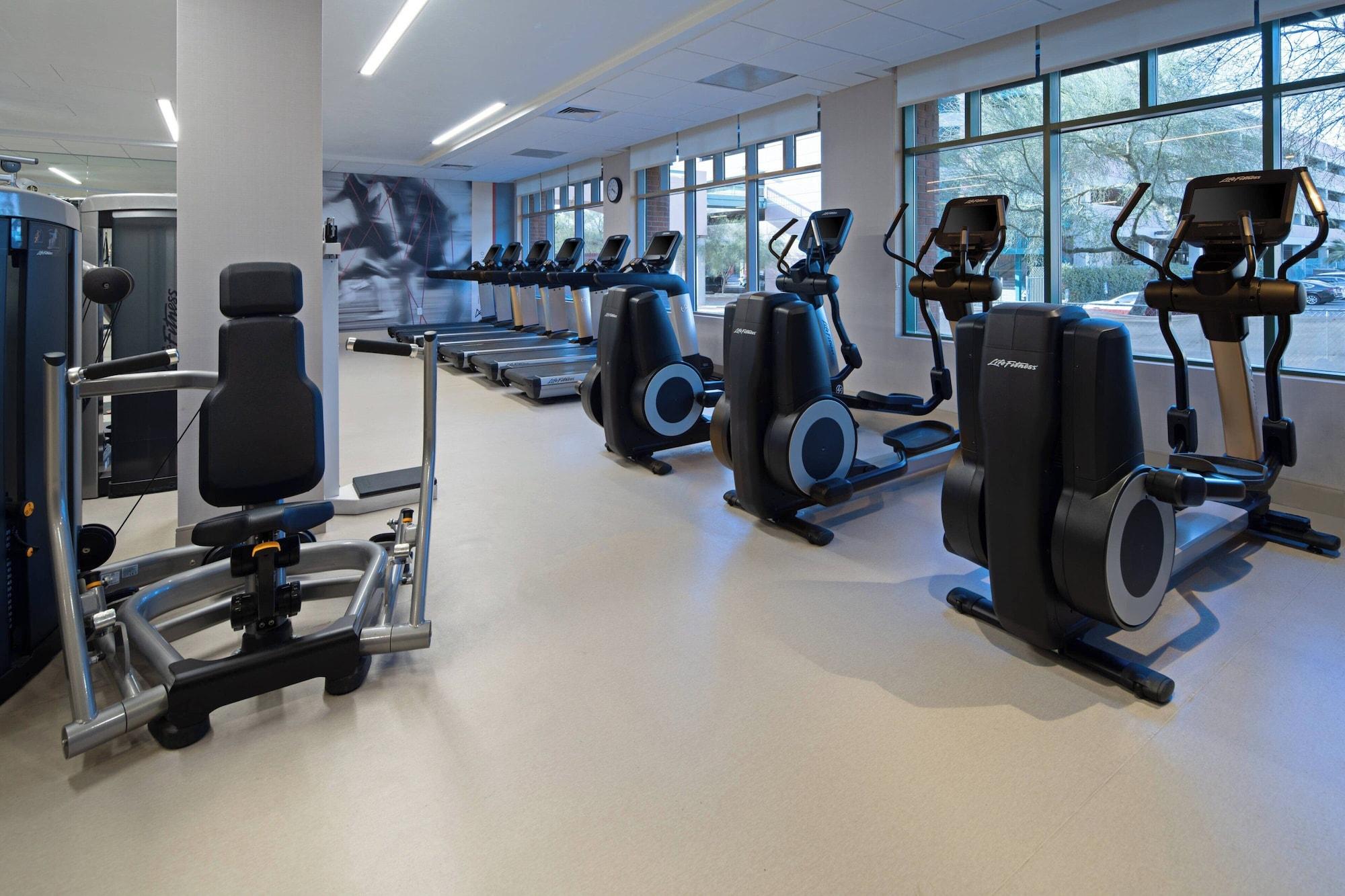 Gimnasio Tucson Marriott University Park