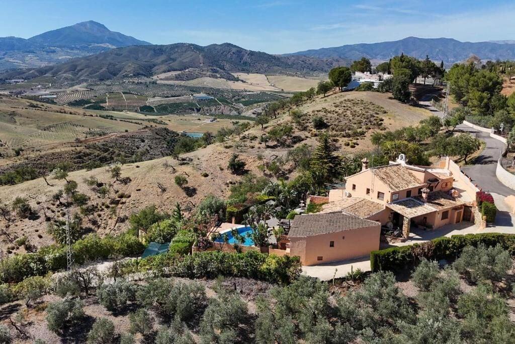 Vista Exterior Posada Los Cántaros