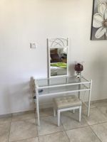 Alquiler Vacacional - Luxury apartment, UK TV and free WIFI. Near beach and restaurants, pool view
