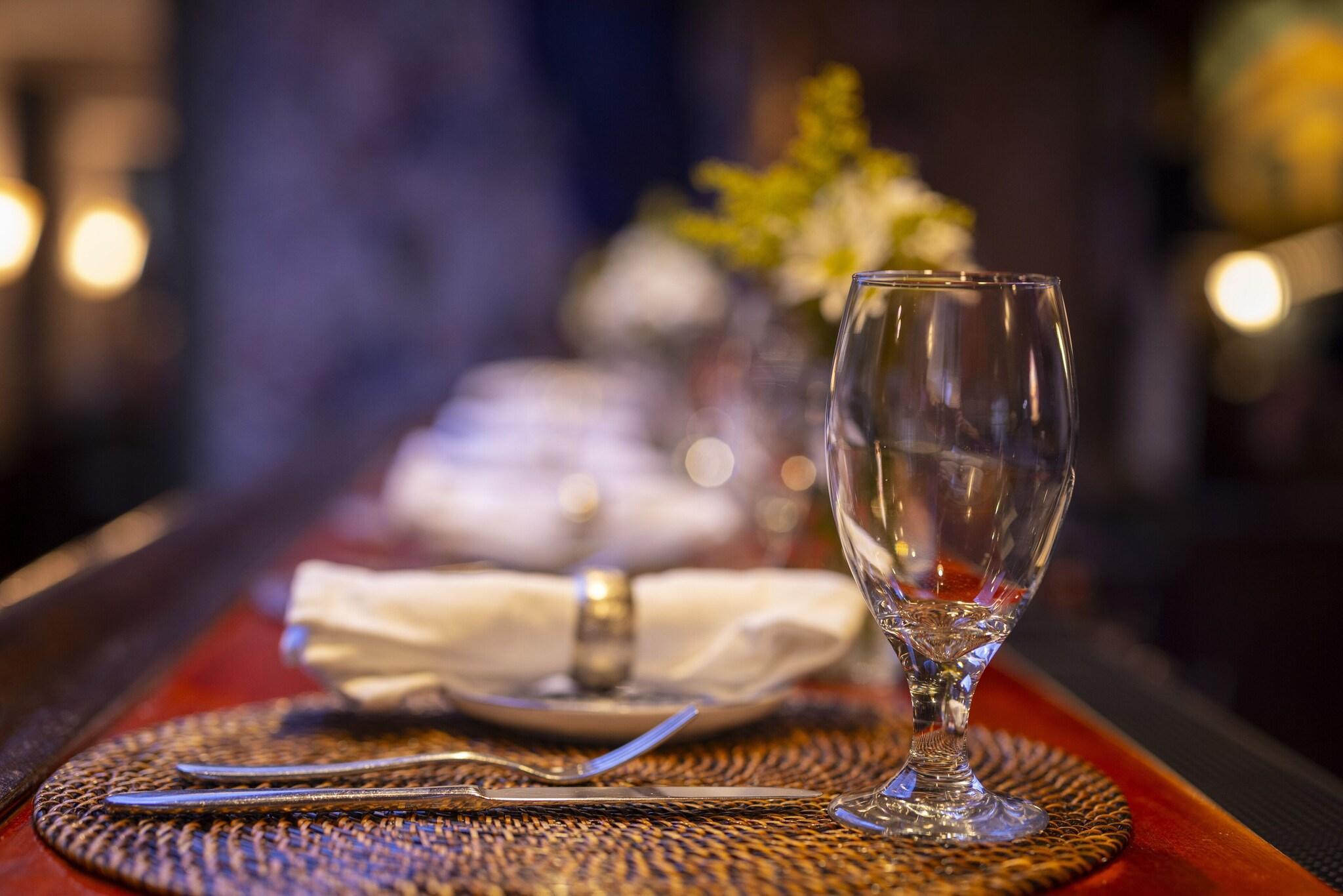 Bar/Salón Tabard Inn