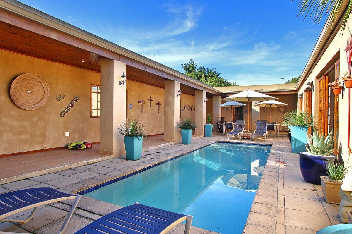 Vista Piscina Apple Tree Guest House