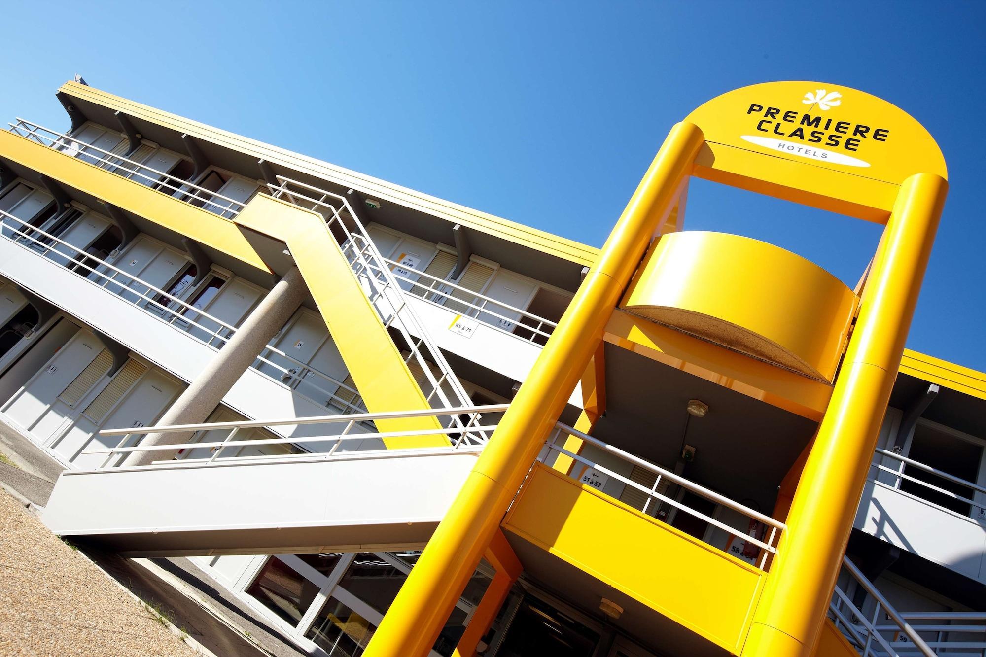 Vista Exterior Premiere Classe Blois Nord
