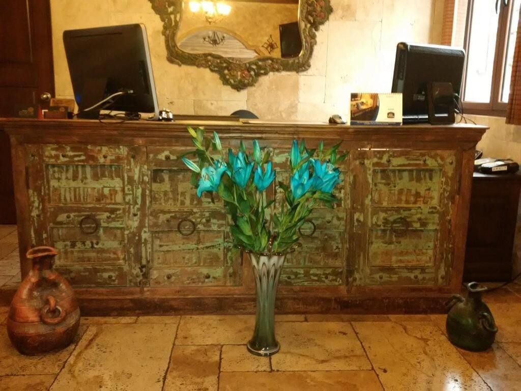 Vista Lobby Hotel Genessis
