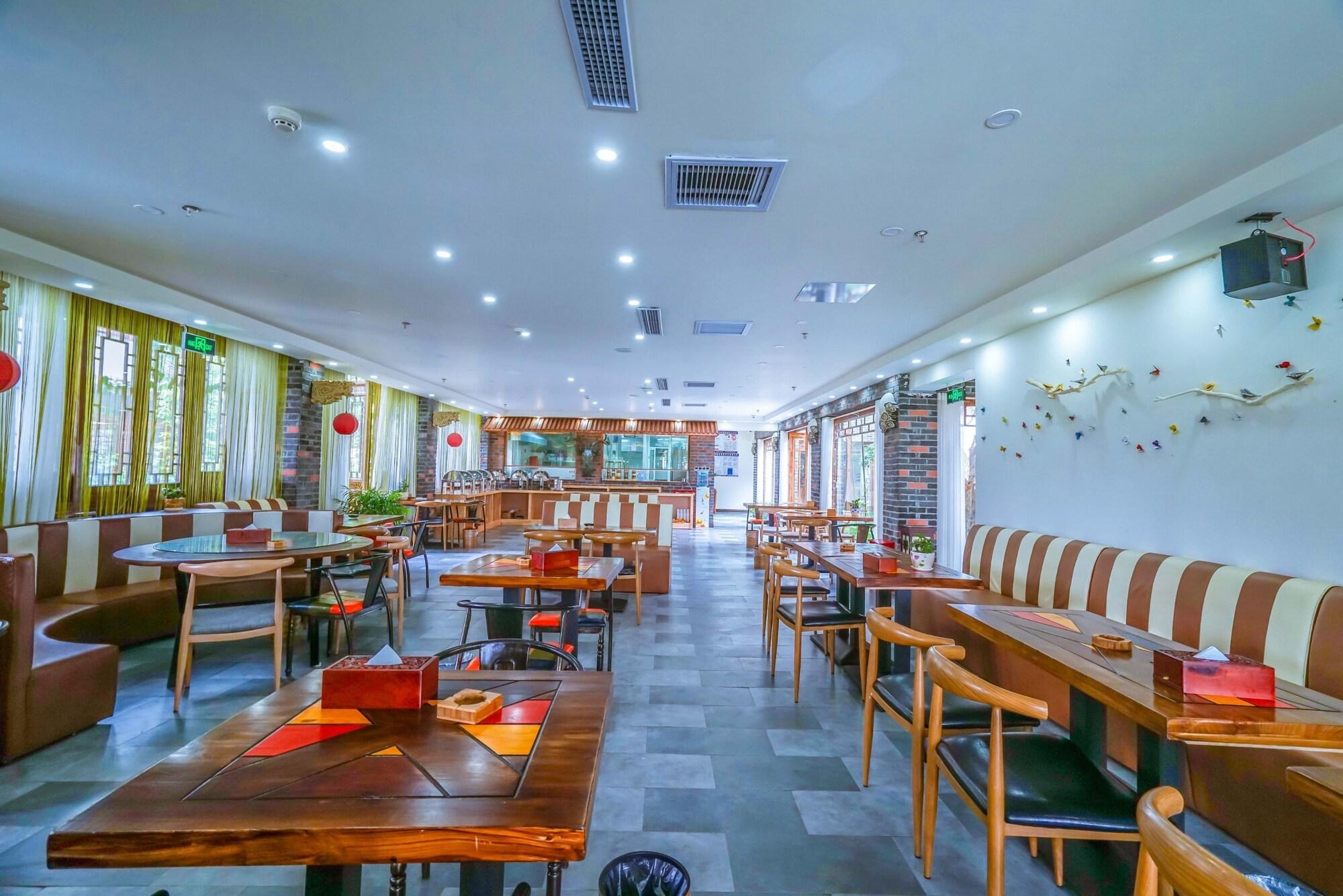 Restaurant Yijie Holiday Hotel Taierzhuang Old Town