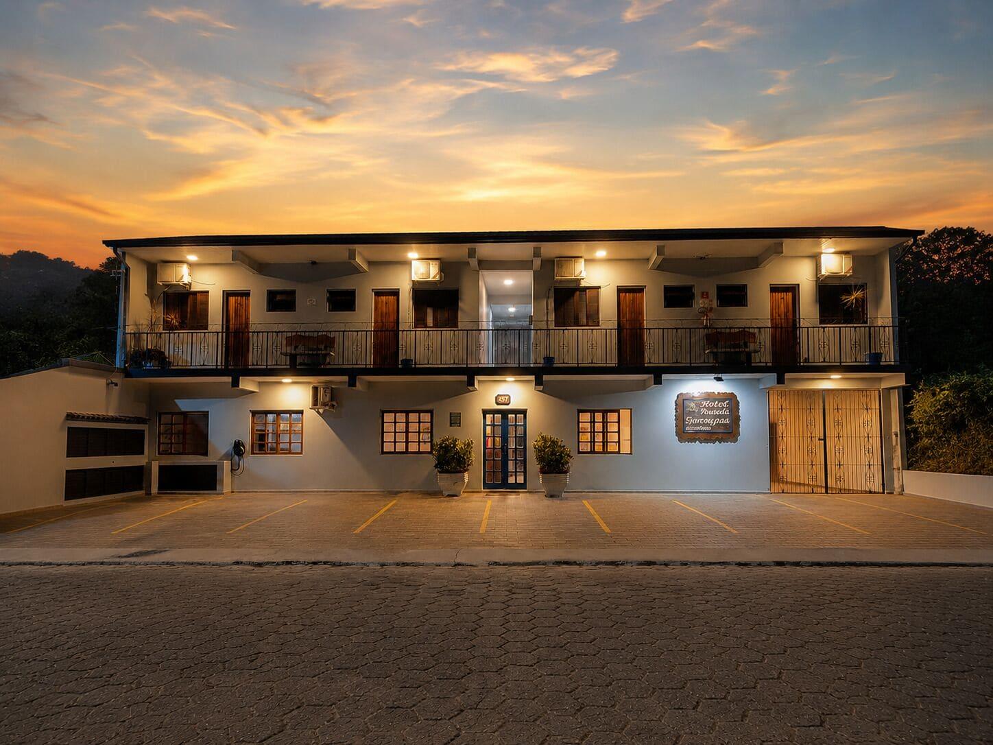 Varios Hotel Pousada Garoupas