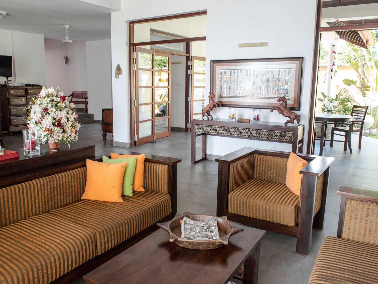 Vista Lobby Imagine Villa Hotel