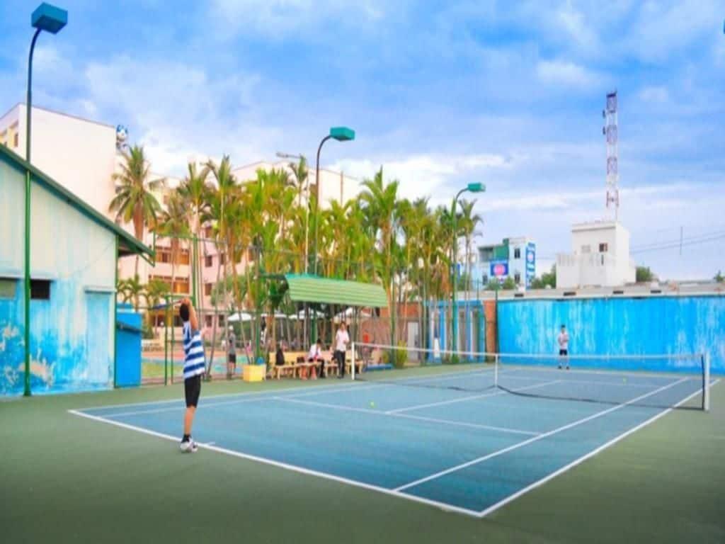 Instalaciones Recreativas Song Tra Hotel