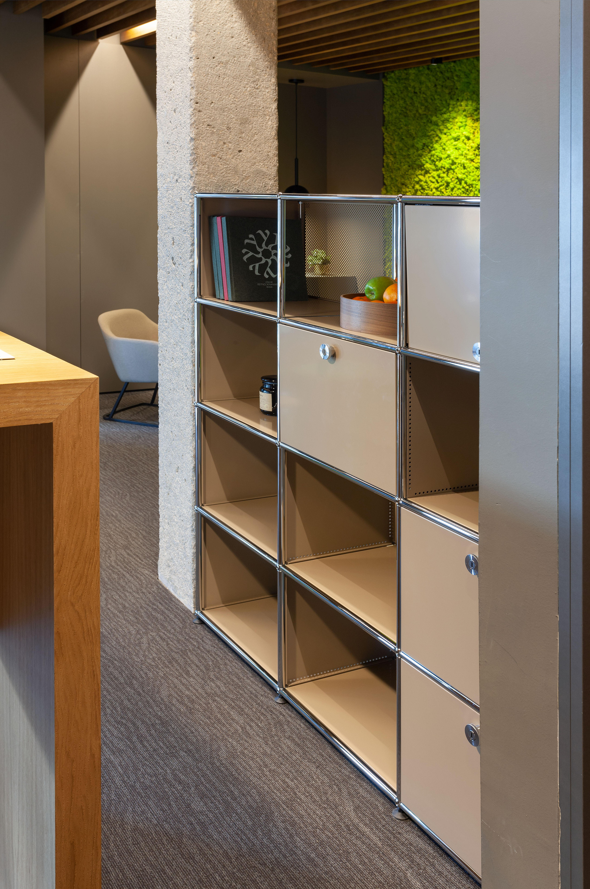 Vista Lobby Ibis Styles Pamplona Noain