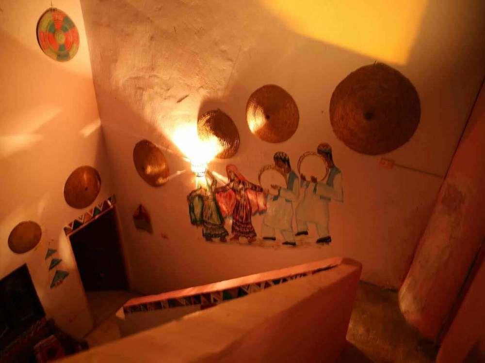 Varios Colly Nubian House