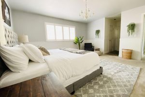 Alquiler Vacacional - Cozy house with King Bed/Fast Wifi/Hot Tub