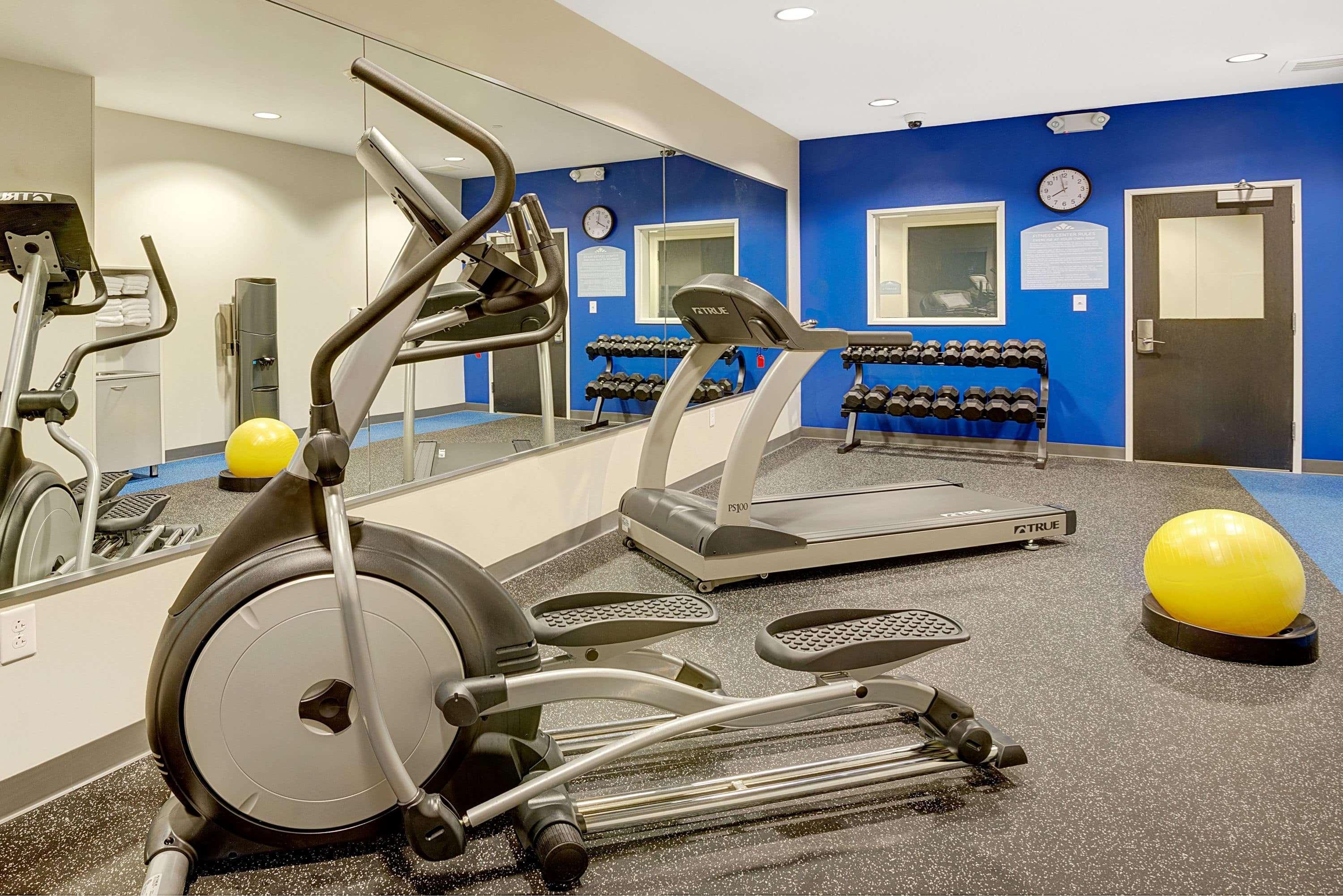 Gimnasio Microtel Inn & Suites By Wyndham Philadelphia Airport Ridley