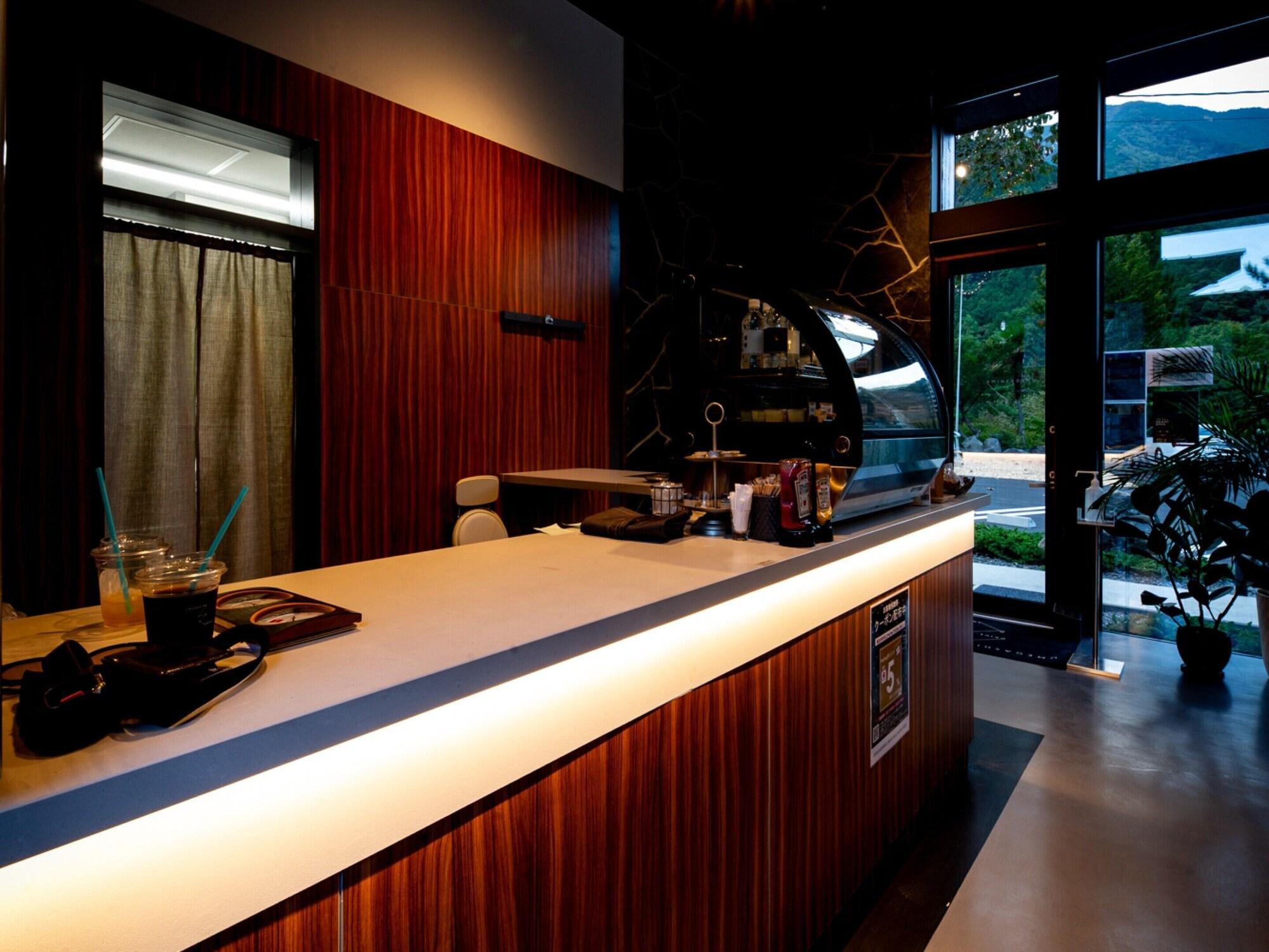 Vista Lobby UMEGASHIMA DRIVE-IN & SAUNA VILLA