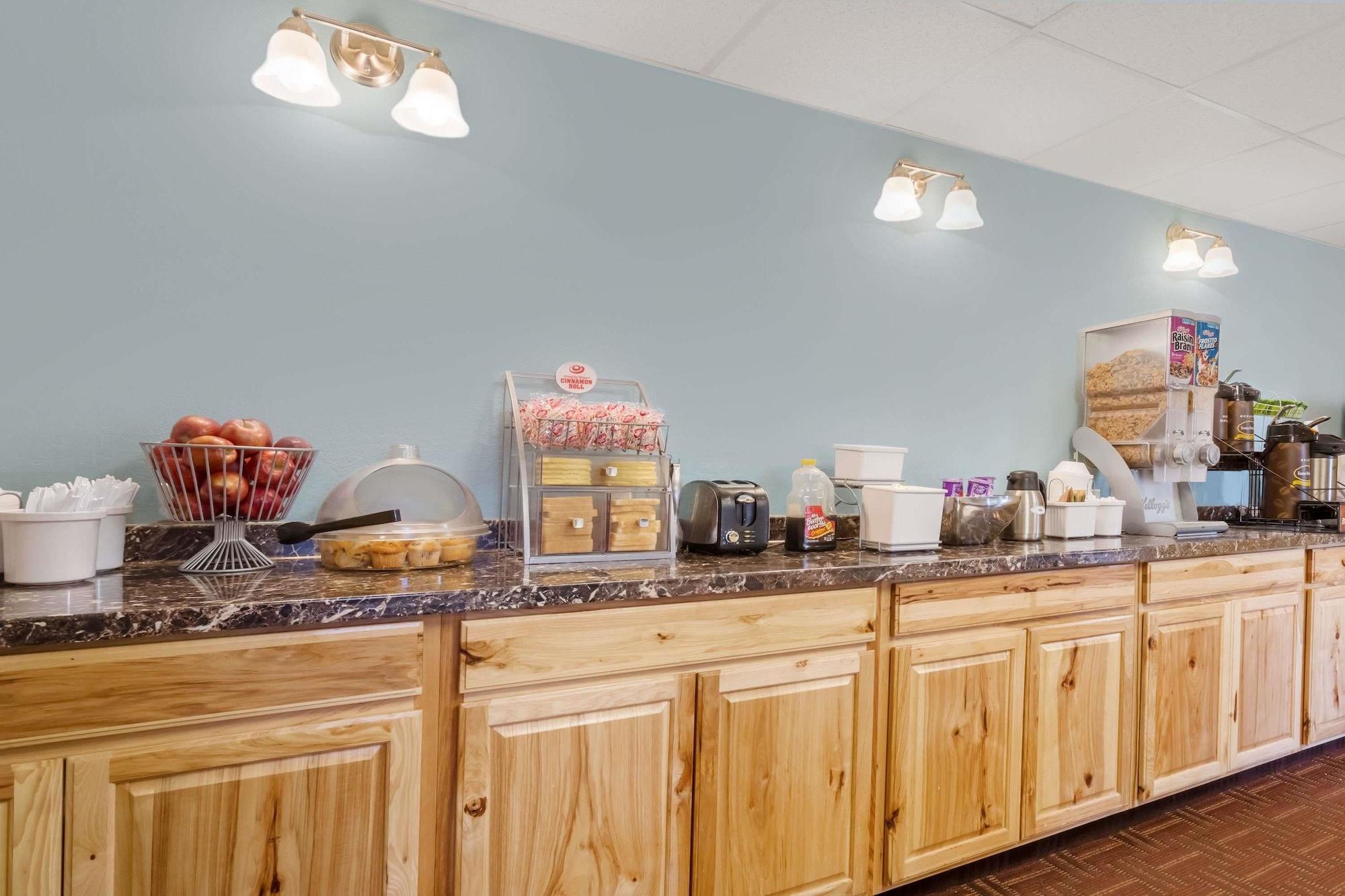 Restaurant Super 8 by Wyndham Dillon/Breckenridge Area