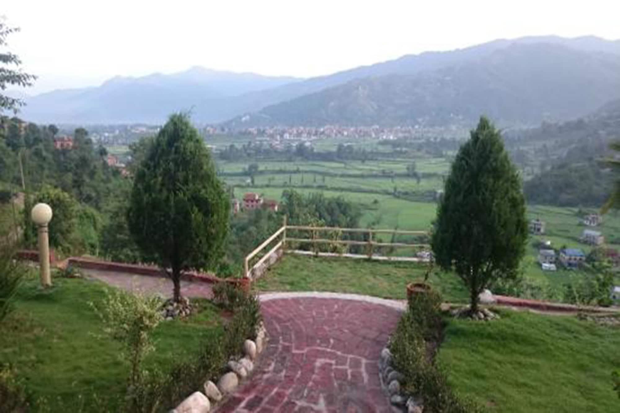 Gimnasio Nepal Yoga Retreat