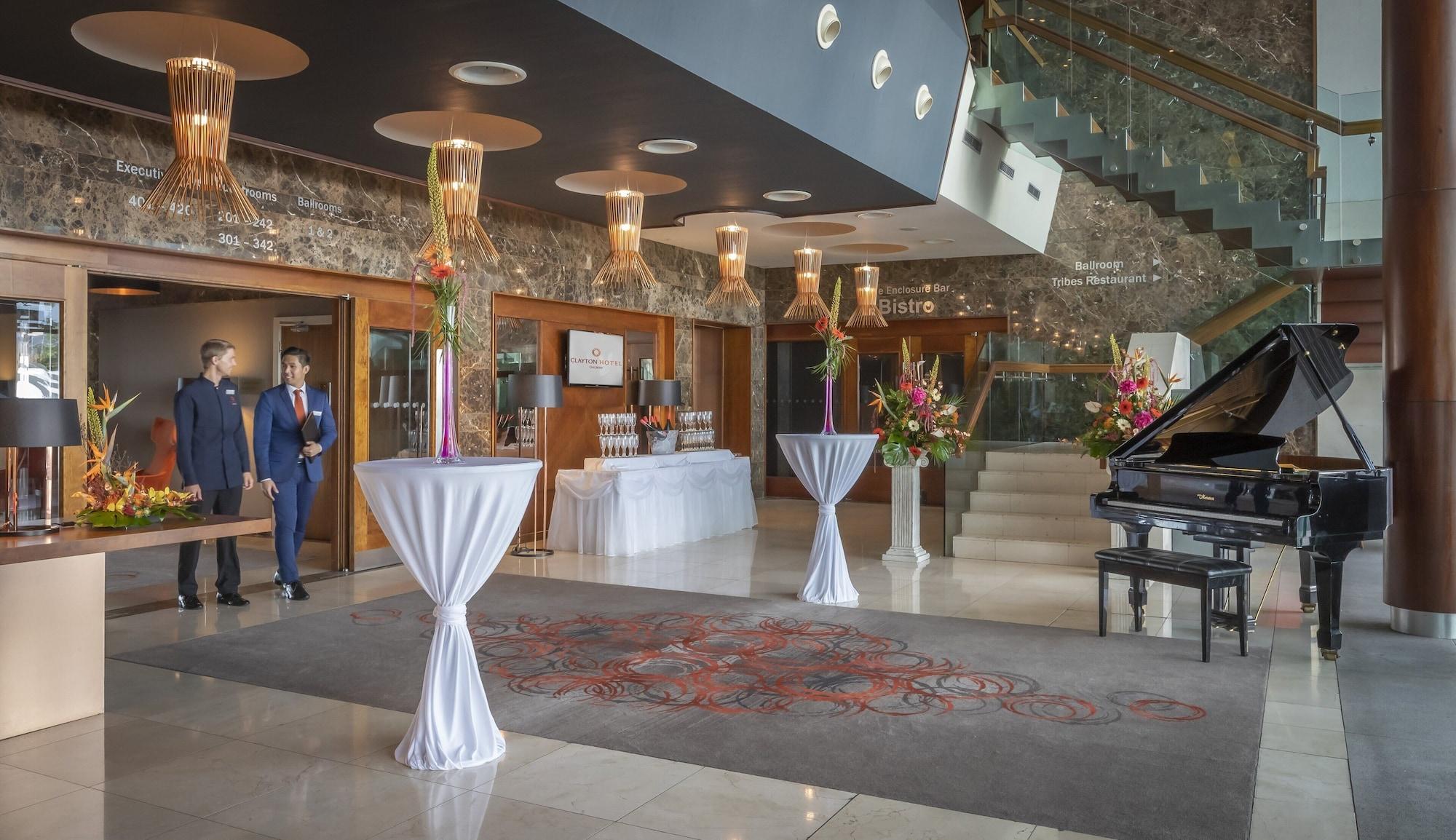 Vista Lobby Clayton Hotel Galway