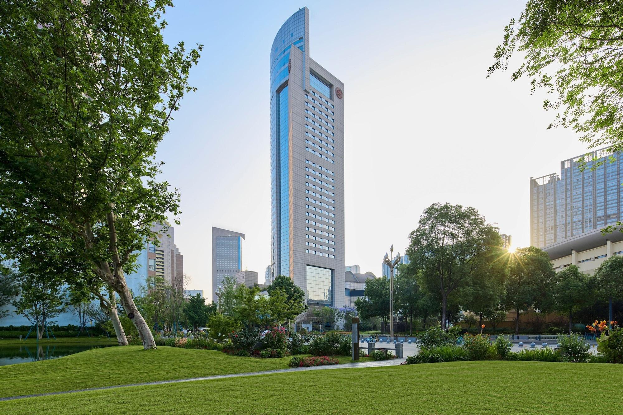 Vista Exterior Sheraton Chengdu Lido Hotel
