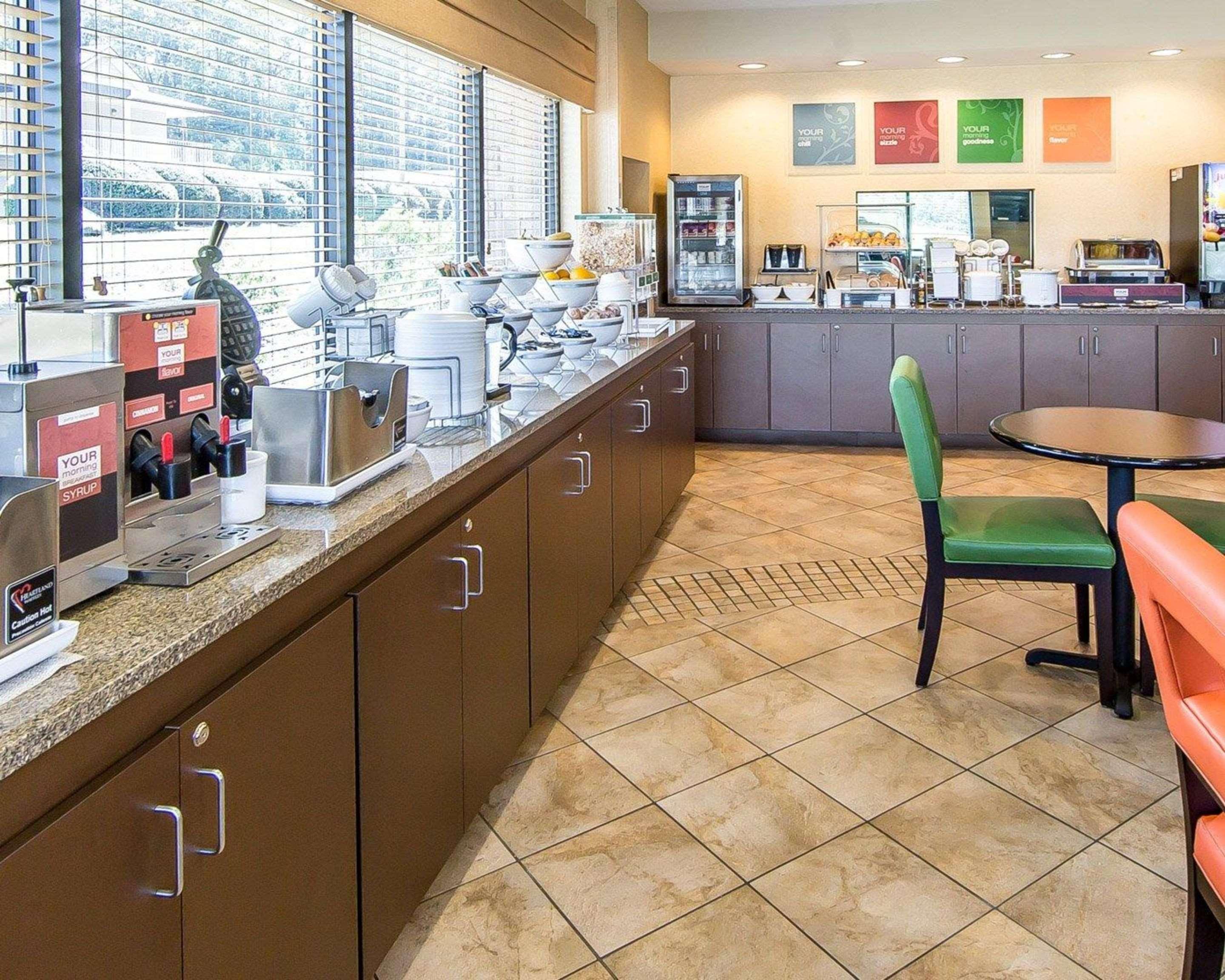 Restaurant Comfort Suites Kodak Sevierville