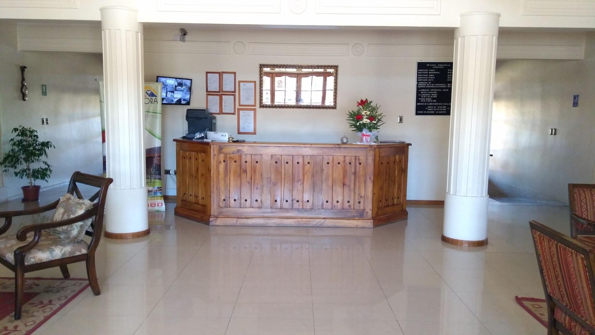 Vista Lobby Hotel Punakora Aconcagua