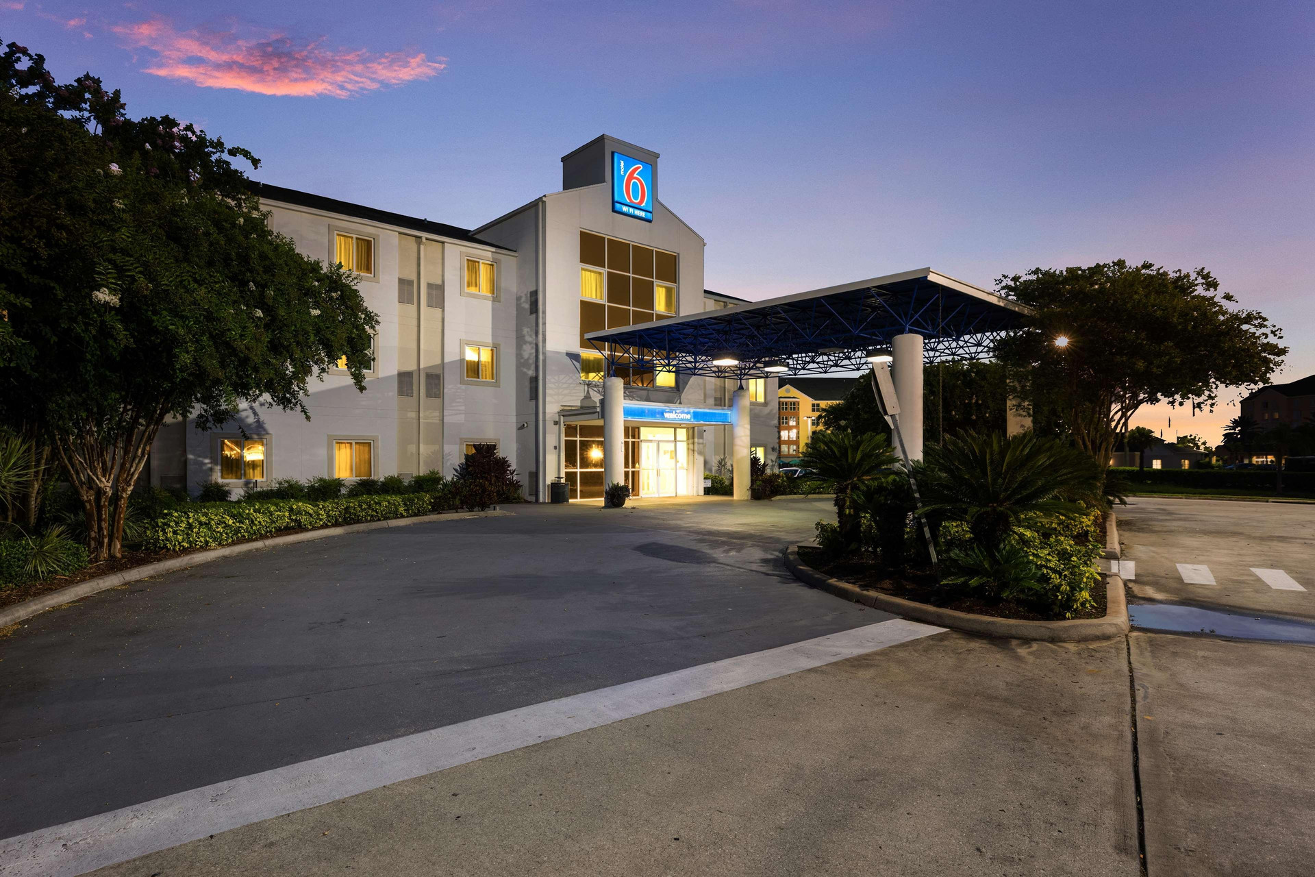 Varios Motel 6 Orlando, FL - International Dr