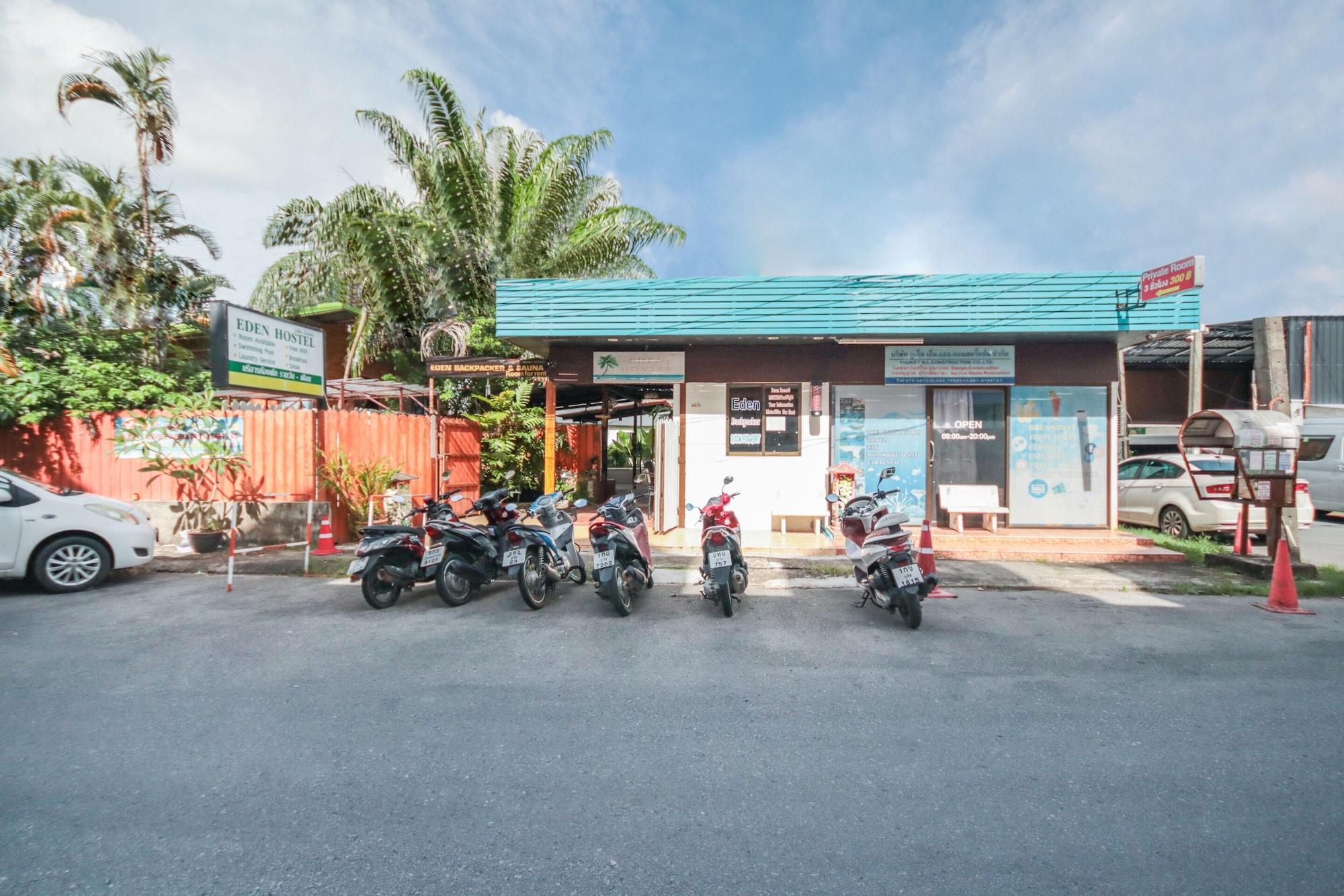 Vista Exterior OYO 1163 Eden Hostel