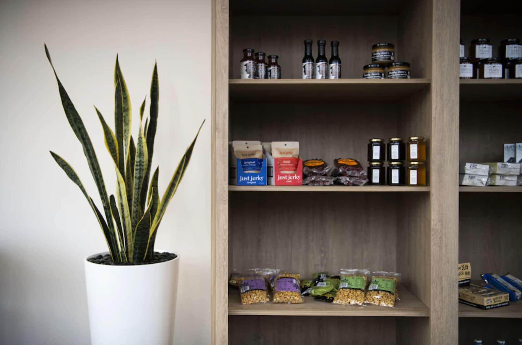 Bar/Salón Punthill Narrabundah